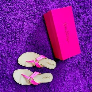 New in box!!!   Lilly Pulitzer Prosecco Pink McKim sandal size 9.5!!!